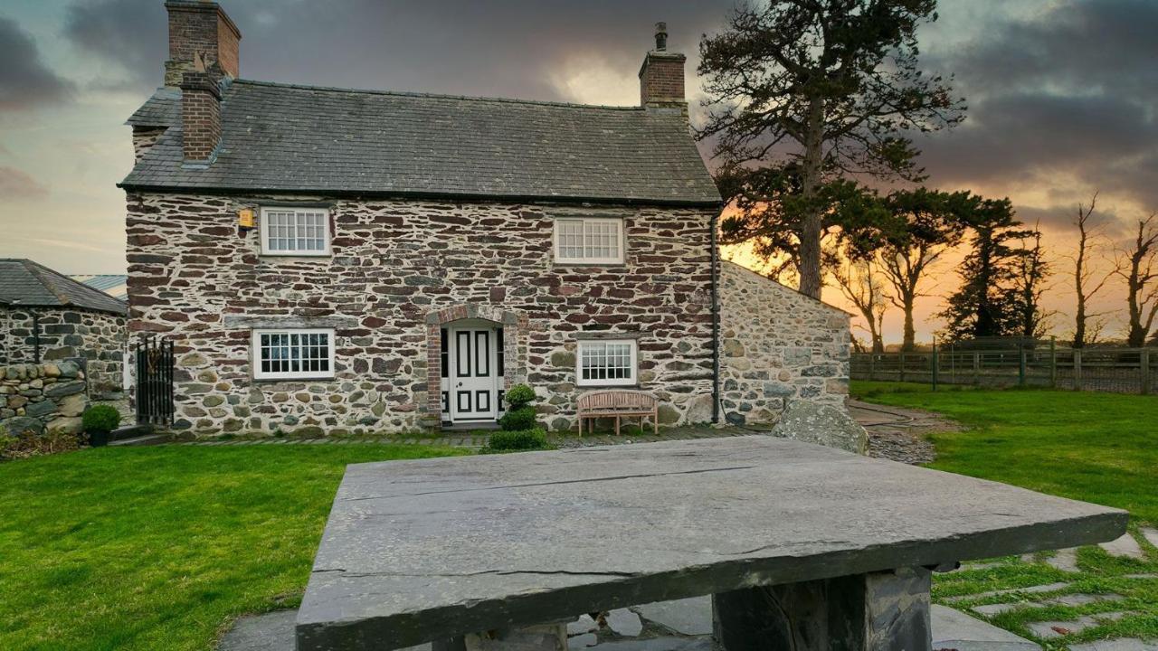 Tal Y Bont Uchaf Villa แบงเกอร์ ภายนอก รูปภาพ
