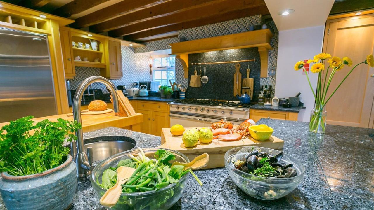Tal Y Bont Uchaf Villa แบงเกอร์ ภายนอก รูปภาพ
