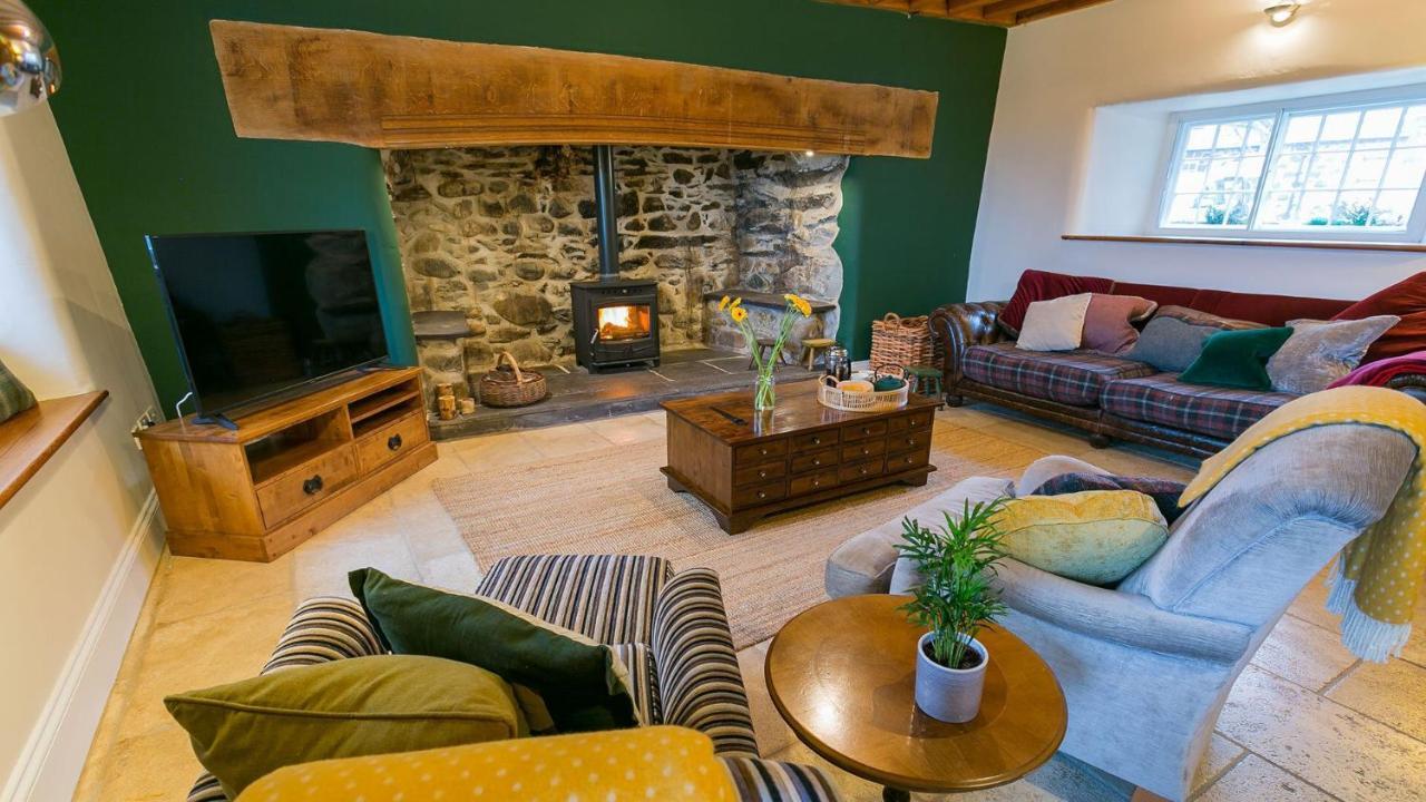 Tal Y Bont Uchaf Villa แบงเกอร์ ภายนอก รูปภาพ