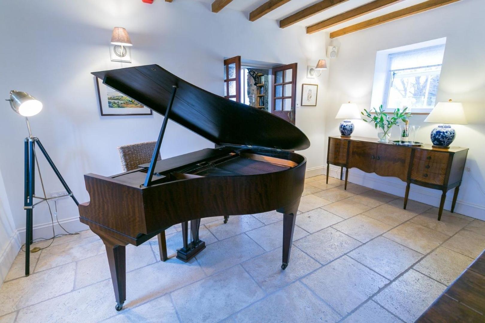 Tal Y Bont Uchaf Villa แบงเกอร์ ภายนอก รูปภาพ